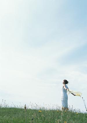 アルマーニの一押し木製サングラス